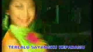 Dangdut - Uut Permatasari - Terlalu Sayang