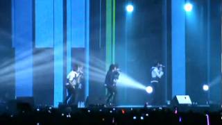 [FANCAM/101023] D-NA - Admiring Boy @ KPOPNIGHT