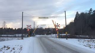 Järnvägsövergång Åkerby / Swedish railroad crossing