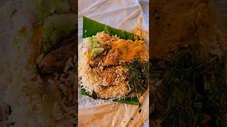 දවල් කෑමට,කෙසෙල් කොලේ බත් එක. Lunch #chicken #rice  (banana leaf) 🍃