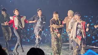 230625 SHINee World VI Perfect Illumination in Seoul - Hitchhiking