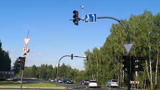 Kaunas, Taikos pr. - Ateities pl. šviesoforai (2) su įstrižomis rodyklėmis. Traffic lights. Semafors