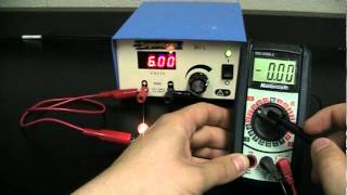 A simple circuit, ammeters, voltmeters