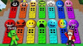JJ and Mikey survival in ALL DOORS WITH ALL VERITY VERSIONS & SAKADUNG APPLE in Minecraft! (Maizen)