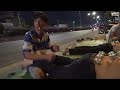 the cheapest massage in the world is on the vietnam highway 베트남 고속도로 길거리에서 마사지 받는다