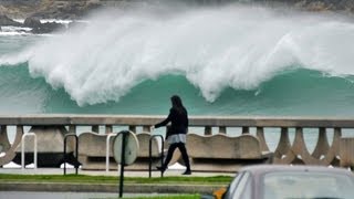 Temporal rompe Paseo Marítimo en La Coruña.Temporal galicia.