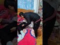 paralyzed and spinal injured couple lives strongly 截癱病人就像個大嬰兒一樣，隨時都可能拉褲子里，一個月3包尿不濕有時候還都不夠，這是需要我們家人的理