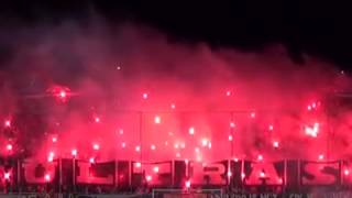 SPETTACOLARE COREOGRAFIA DEI TIFOSI DELL'APOEL