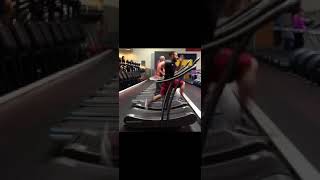 Worlds fastest treadmill run 40 km/h !!!!!