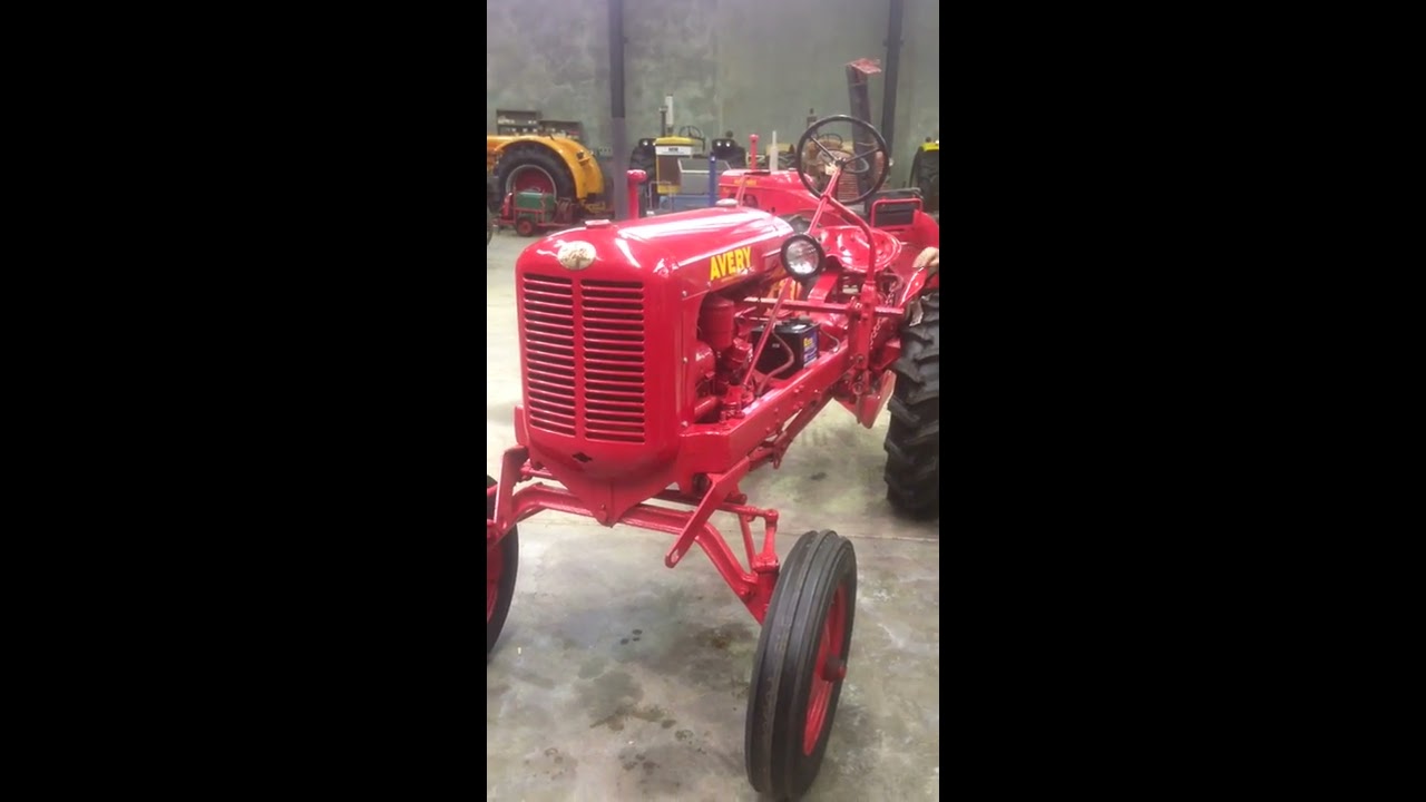 Donington Auctions - LOT 28 - 1948 B F Avery Model V Tractor - YouTube