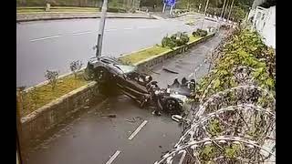 Lotus Exige Crash￼