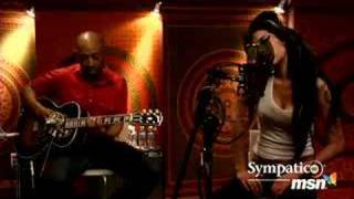 Amy Winehouse - Rehab Acoustic - Orange Lounge