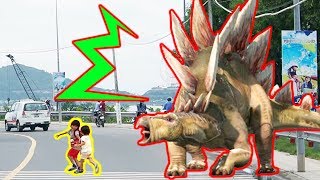 【寸劇】巨大な恐竜が現れた!!? 恐竜と追いかけっこ?! escape from Giant Dinasour IRL!?