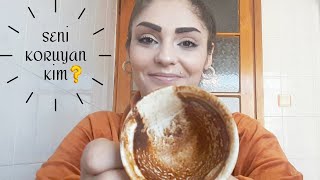 🎗SENİ KORUYAN KOLLAYAN KİM❓%100 NOKTA ATIŞI KAHVE FALI🍮