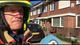 Hilarisch: brandweer-officier doet een 'Al-Sahafje'