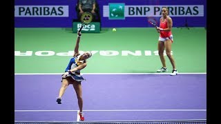 2017 WTA Finals Doubles Quarterfinal | Babos/Hlavackova vs. Klepac/Martínez Sánchez | WTA Highlights