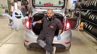 how to replace brake light on Ford Fiesta 2013 4K