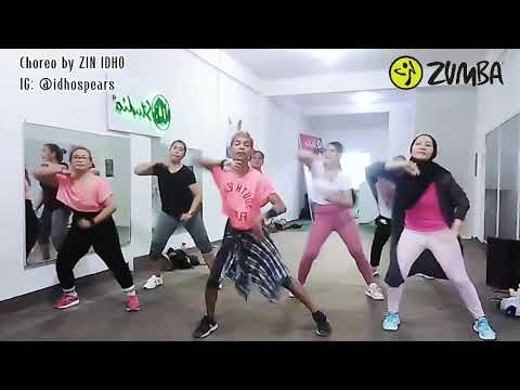 Chitty Chitty Bang! - @Whisnu Santika Ft. Amy B | Zumba® | Dance ...