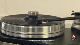 Vinyl Records Making Big Comeback In Music Market