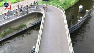 Bridge for walking and cycling in Purmerend (Netherlands) [349]