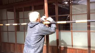 武生の町屋【中庭の雪囲い】福井県越前市) How to fence  the snow  in Takefu / Echizen City，Fukui  成田藤助家　＃雪囲い  #風物詩