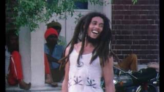Bob Marley - Three Little Birds (Official Music Video).