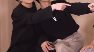 Taehyung rubbing Jungkook’s thigh/knee for 1 minute