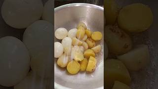 টমেটো সস দিয়ে ডিম - আলুর তরকারি রেসিপি.. 😋👌👌#shorts..