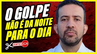 André Janones fala da diferença entre Lula e Bolsonaro: 'golpe não se dá de um dia para outro'