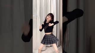 ‎Chinese Girl's Mesmerizing Dance Will Leave You Speechless #dance #shorts #douyin