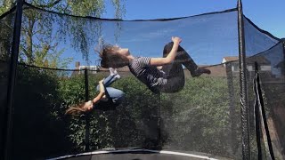 Hoe leer je een achteruitsalto / backflip op de trampoline? | Lieke\u0026Celine