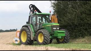 Modern classic power - John Deere 6910 and McConnel PA6570T hedgecutter