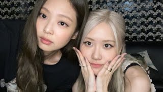 @BLACKPINK Rose and jennie vlive 08-08-2022