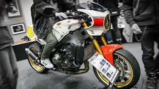 YAMAHA XSR900 Authentic Sports Blood line 外装セット装着車