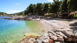 beach Veli Dolac, Stomorska, island Šolta, Croatia