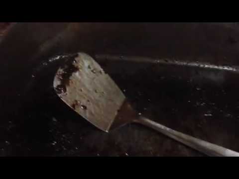 How to easily steam clean your electric skillets How to easily steam clean your electric skillets