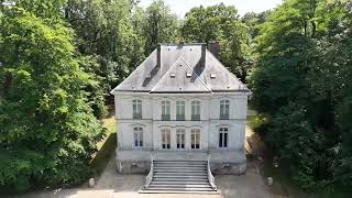 BARNES - Louveciennes - Ancienne propriété de Karl Lagerfeld (le Pavillon de Voisins)