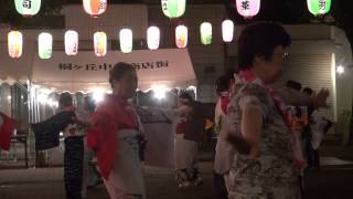 ２０１５　お竹さん盆踊り　　二千年音頭（２）　　善徳寺境内