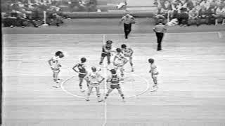 1975 South Dakota State B High School Basketball Championship Game. Freeman vs Dell Rapids