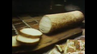 70's Ads: Corning Bake-A-Round 1977