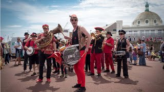 Meze Mundo: Mundo Vu for Whitley Bay Virtual Carnival