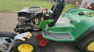 A free John Deere Garden Tractor GT262. Will it run and Drive? Its been sitting many years! Lets see