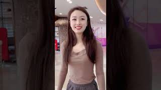 108 好看型还是耐看型？@黄会赢 💃💃💃O3xgj8dyejwvpg6g #可爱小姐姐