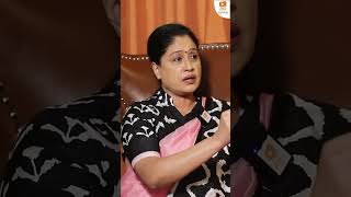 నీ కొడుక్కి, కూతురికి ఎందుకు ఓటేయాలి?🔥 | Vijayashanti Fires On KCR | #Shorts || A2Z Telugu