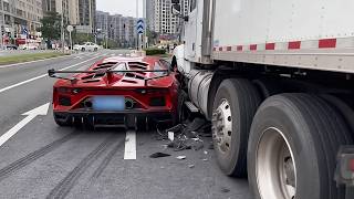 Expensive Supercar Fails Caught on Camera