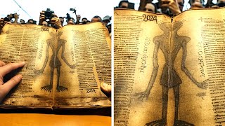 5000 Year Old Book Found in Egypt Revealed a Horrifying Message About Human Existence