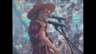 Lainey Wilson - Watermelon Moonshine (Acoustic Live from Charlotte, NC)