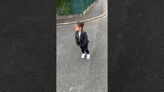 Ayline boude pour son PAPA 🥰 #funny #cutebaby #love #drole