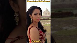 Bollywood actress Mallika Sherawat best photos #bollywood #youtubeshorts #mallikasherawat