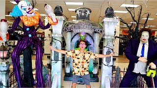 Spirit Halloween 2023 Flagship Store Tour Doovi Spirit Halloween 2023 Flagship Store Tour Doovi